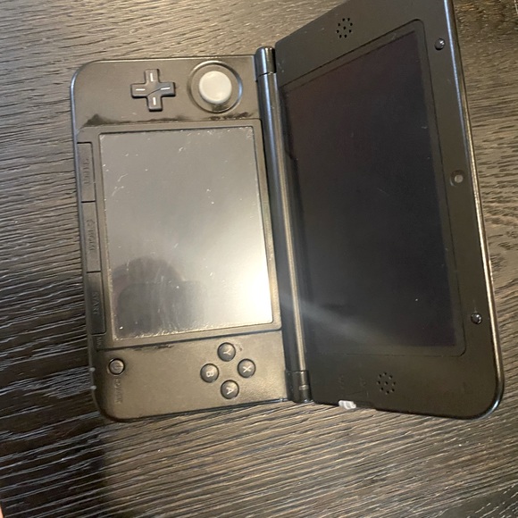 nintendo 3DS XL - Picture 2 of 8
